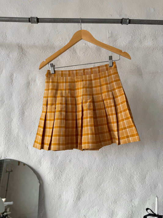 Yellow mini