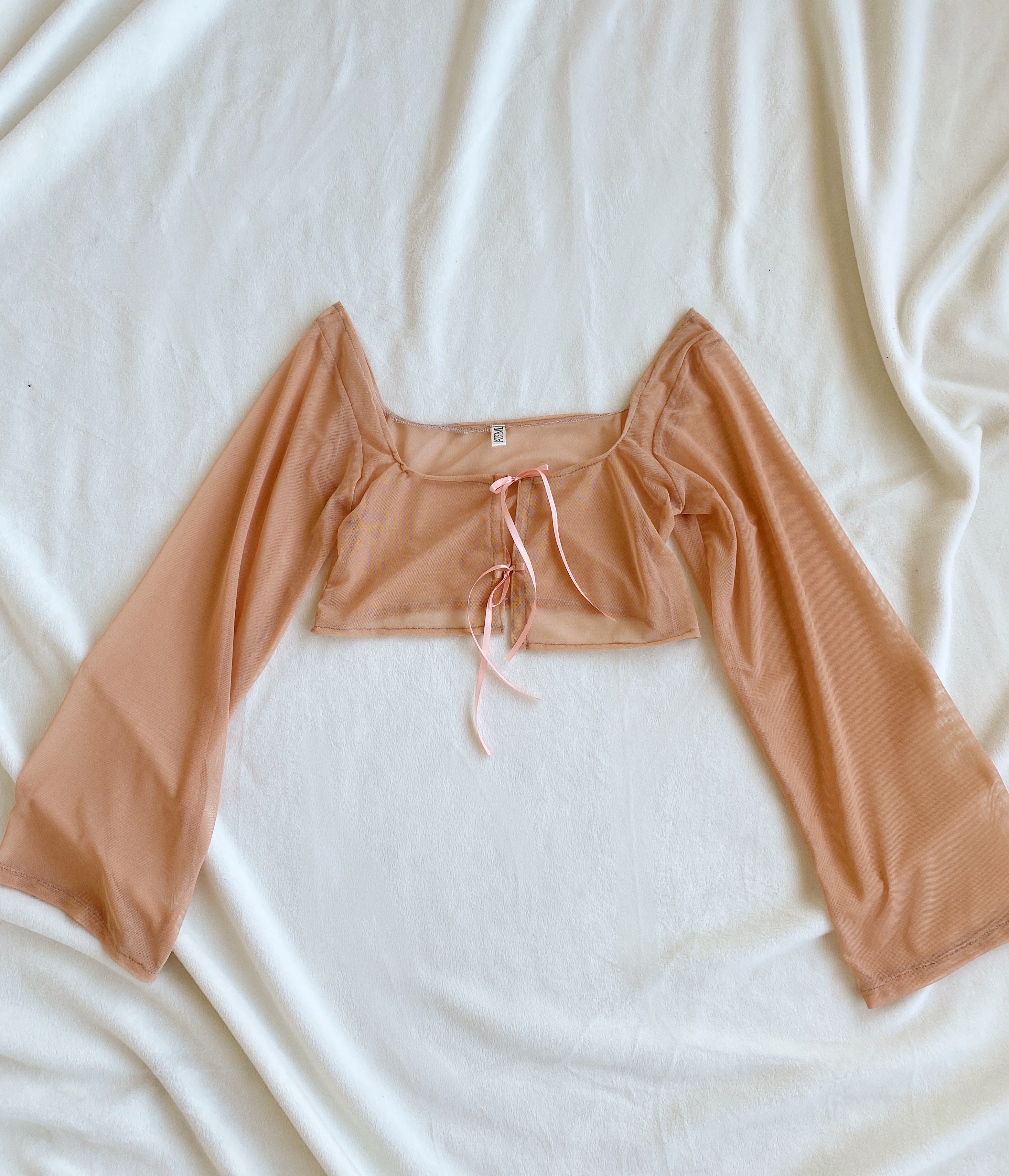Naked top peach