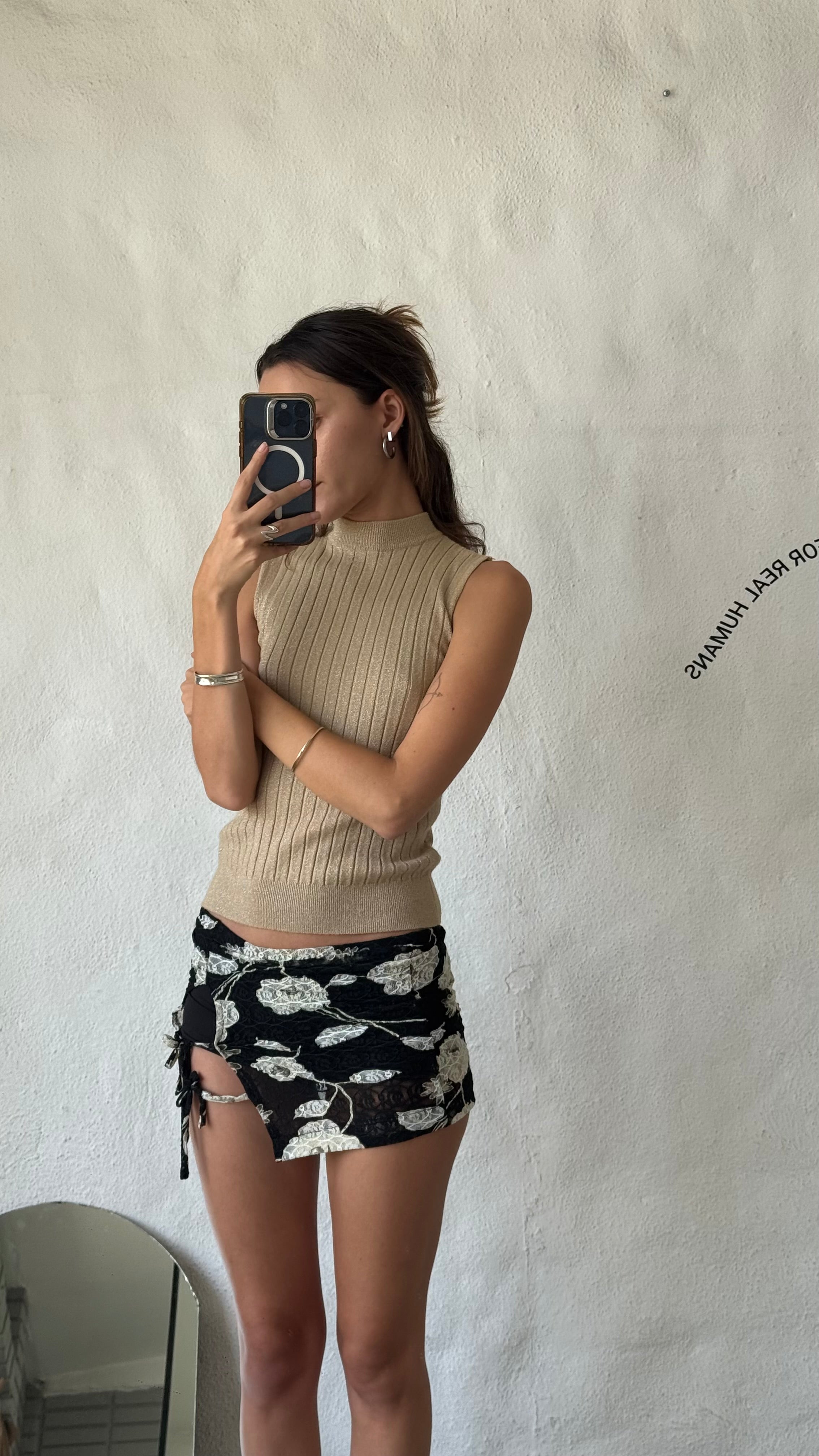 Sandy turtleneck