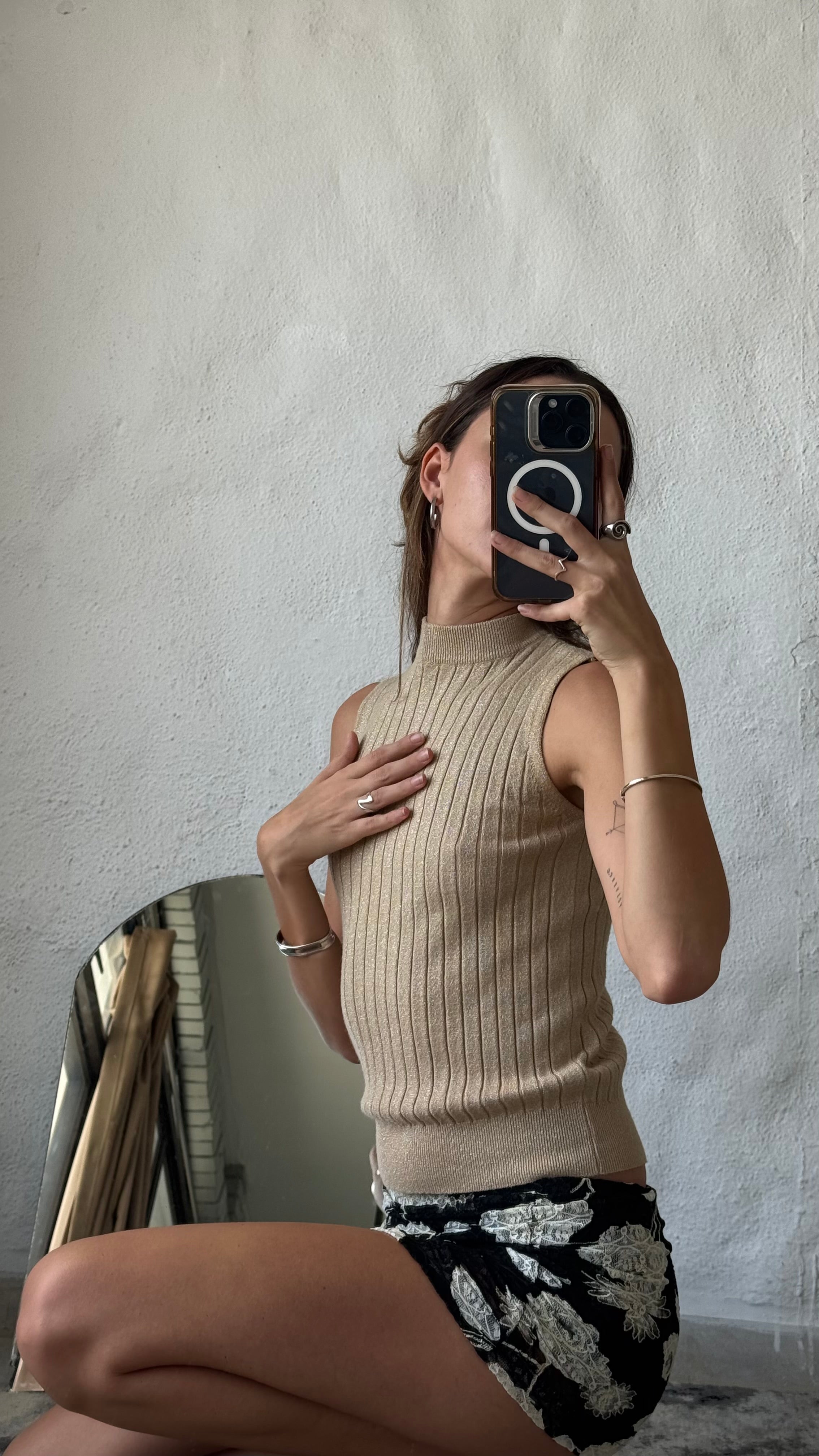 Sandy turtleneck